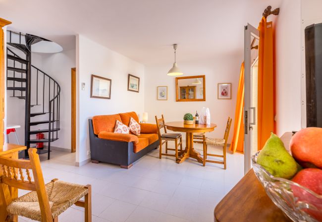 Ferienwohnung in Port de Pollença - Xiprer, Apartment Ferienwohnung in Port de Pollença - Xiprer, Apartment