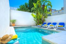 En Pollensa pueblo, piscina privada, ping-pong para 4 personas